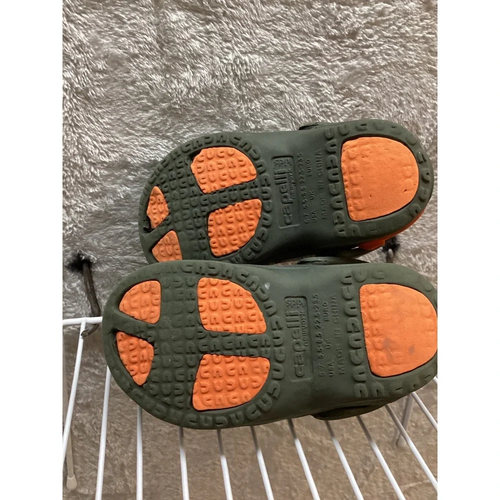 Kids Camo Crocs Style Clogs Green Orange Slip On Shoes‎ Size Toddler 6 7